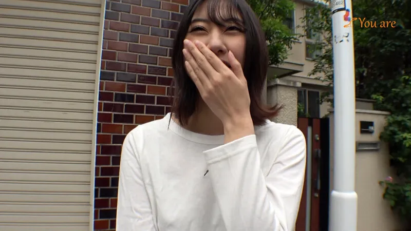 パパ活、神対応の真面目そうなスレンダー女大生「カメラはちょっと...」 謝礼に釣られて撮影でズッポシ! 片寄しゅうか サンプル1