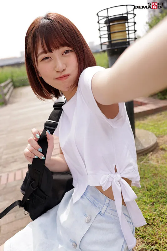 ひざっこぞう擦り剥け系女子 奈築りお(20)一カ月のオナ禁を経たボーイッシュま●こを寸止めされまくったら我慢の限界!中出しまでOKしちゃいました サンプル3