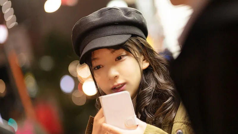 ≪ナンパ企画≫ 街中で出会い系「すれ違い」機能を使ってスマホナンパしてみたらホイホイと清楚な美女が釣れて最後まで激しい中出しセックスができましたwww サンプル1