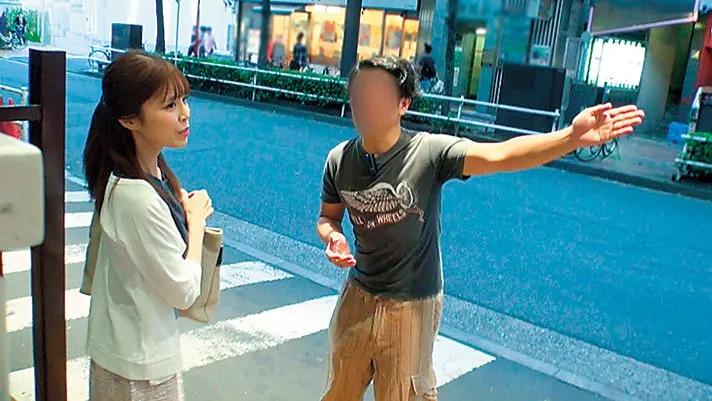 完全顔出しガチナンパ!しゃぶり顔美人の清楚女子大生の皆さんに童貞ち●ぽを喉奥イラマチオしてもらいました!よだれ汁垂らして興奮しているドM素人にそのままごっくん強要!ま●こにも連続生中出し! サンプル1