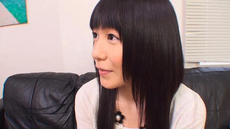 地味娘だってエッチはしたい!! 大人しく真面目な娘ほど性的好奇心を隠し持つ!? ナンパするなら…実は黒髪娘が狙い目だったりする!! ちょっとエッチな地味娘12人4時間 2 サンプル2