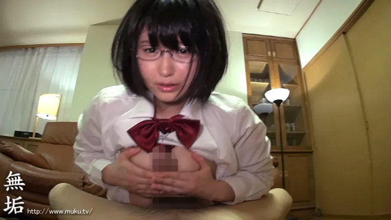 僕のことが大好きすぎるメガネ委員長の妹に一日中イタズラしまくり最高のたっぷり中出し。 浅田結梨 サンプル4