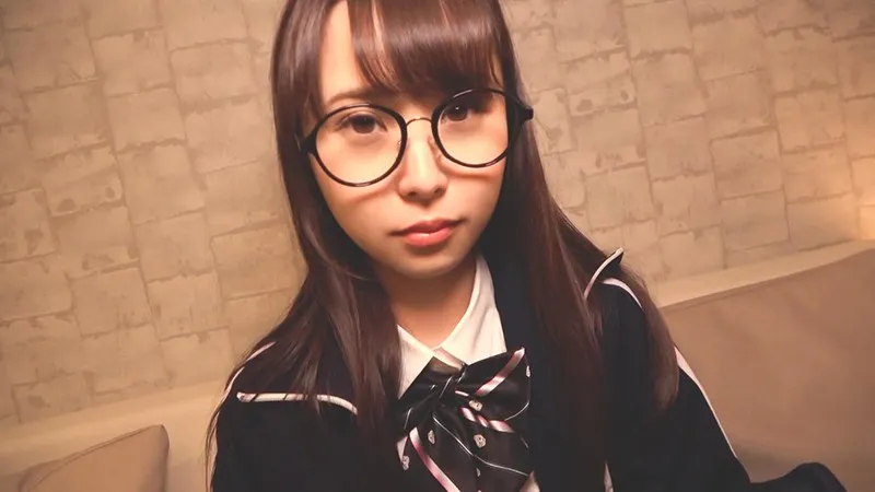円女交際 中出しoK18歳 純情メガネちびっこ中出し娘 井上そら サンプル1
