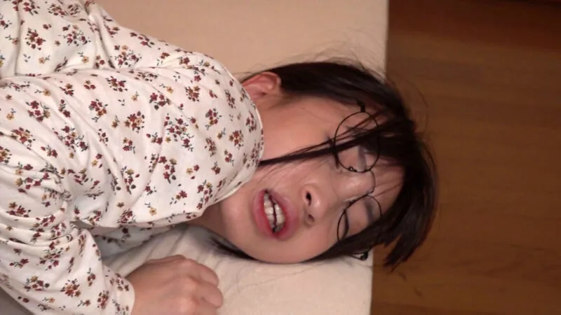 許してください、イクまでは メガネスレンダー美少女 Part.3 サンプル2